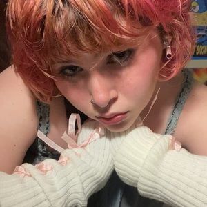 Meet your Posher, Internet